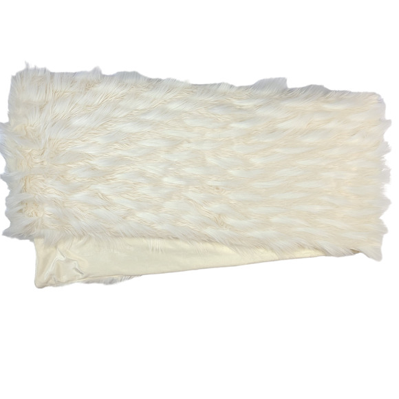 Tahari Home Faux Fur Table Runner Ivory Soft Luxury Cozy Chic - Picture 1 of 5